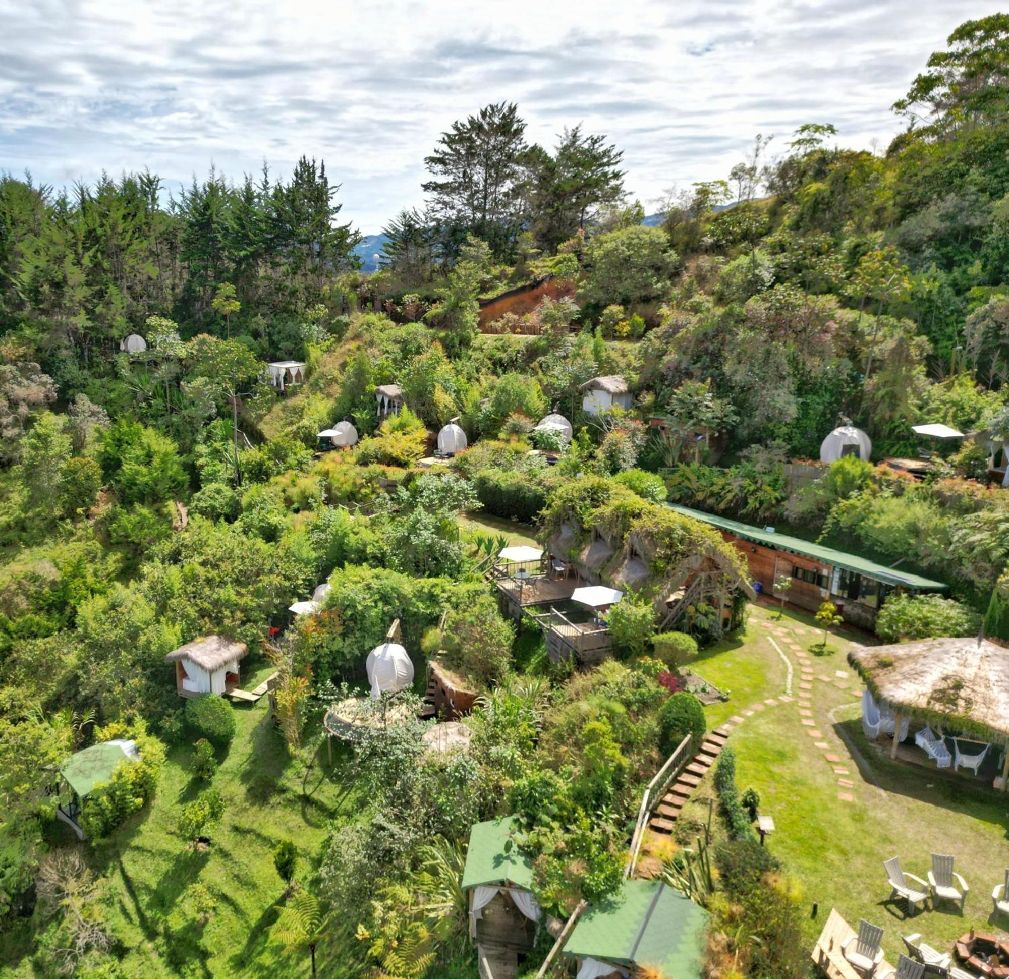Levit Glamping - Hotel Guatape Penol (Adults Only) Buitenkant foto
